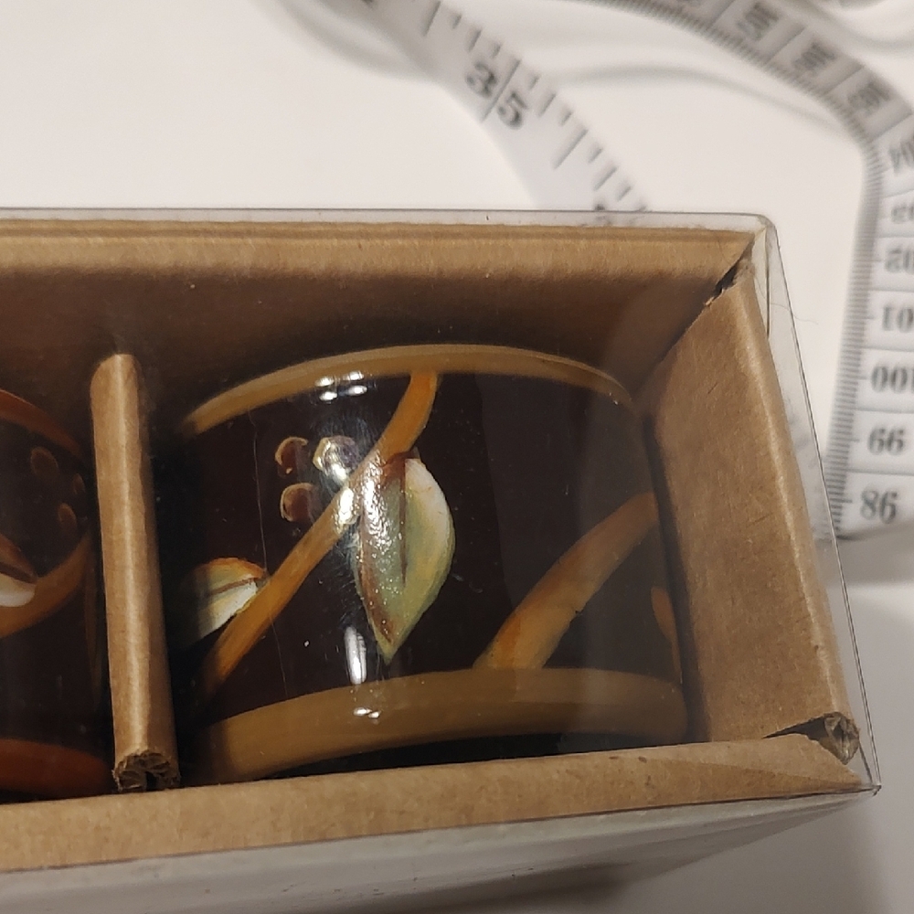 Decorative Napkin Rings Set - Picture 7 of 8